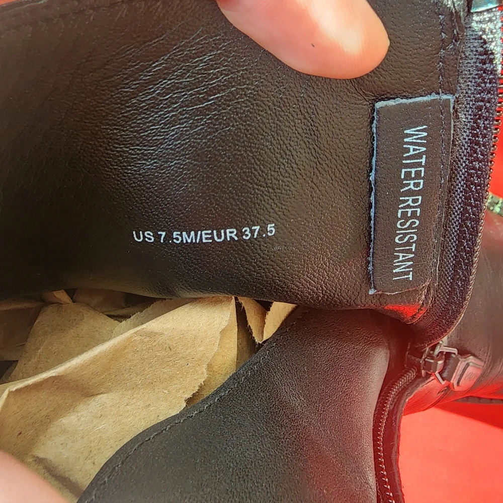 Vince Cabria Womens Water Resistant Leather Chelsea Boot Zip Front Lug 7.5 38.5 - Picture 10 of 11